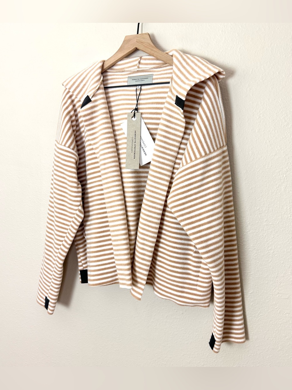 NWT Henriette Steffensen Sporty Fleece Hooded Cardigan Tan Beige Stripes Large - Picture 2 of 8